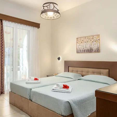 Stathis Beachfront Luxury Apartment Kalamaki (Zakynthos)