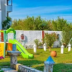 Stathis - 300m From Beach, By Zantewize *